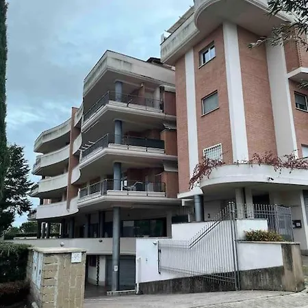 Residenza Dell Agrifoglio * روما