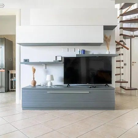 Residenza Dell Agrifoglio * روما